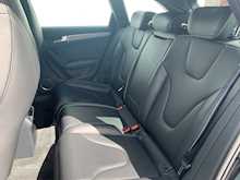 Audi RS4 Avant S Tronic Quattro