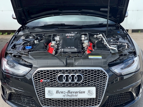 RS4 Avant 4.2 TFSI Avant 5dr Petrol S Tronic quattro (249 g/km, 444 bhp) Avant 4.2 S Tronic Petrol