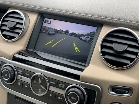 Discovery 4 Graphite SUV 3.0 Automatic Diesel