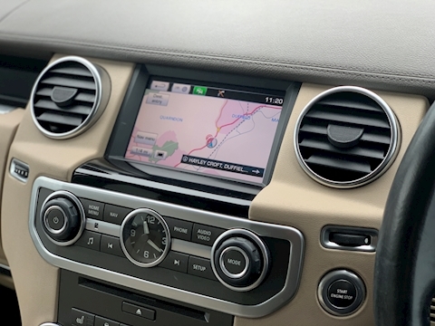 Discovery 4 Graphite SUV 3.0 Automatic Diesel