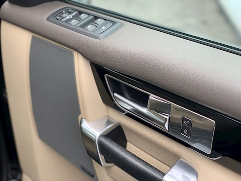 Discovery 4 Graphite SUV 3.0 Automatic Diesel