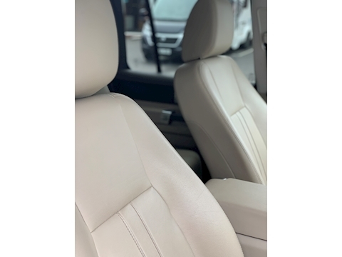 Discovery 4 Graphite SUV 3.0 Automatic Diesel