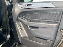 Mercedes-Benz GLE43 V6 AMG (Premium)