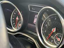 Mercedes-Benz GLE43 V6 AMG (Premium)