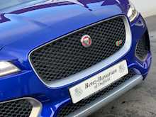 Jaguar F-PACE 3.0d V6 First Edition Auto AWD (s/s) 5dr