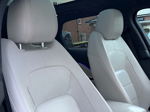 3.0d V6 First Edition SUV 5dr Diesel Auto AWD (s/s) (300 ps)
