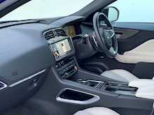 Jaguar F-PACE 3.0d V6 First Edition Auto AWD (s/s) 5dr