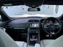 Jaguar F-PACE 3.0d V6 First Edition Auto AWD (s/s) 5dr