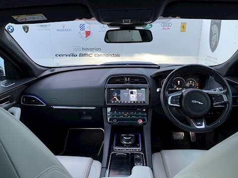 3.0d V6 First Edition SUV 5dr Diesel Auto AWD (s/s) (300 ps)