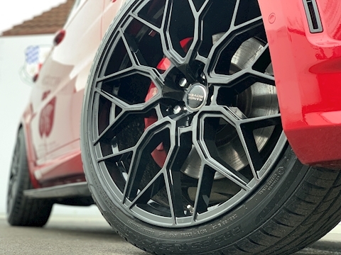 3.0 SD V6 Autobiography Dynamic SUV 5dr Diesel Automatic 4X4 (s/s) (185 g/km, 306 bhp)