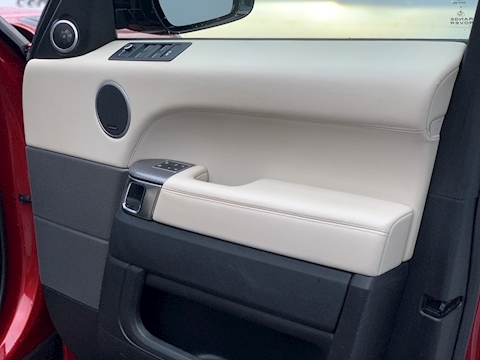 3.0 SD V6 Autobiography Dynamic SUV 5dr Diesel Automatic 4X4 (s/s) (185 g/km, 306 bhp)