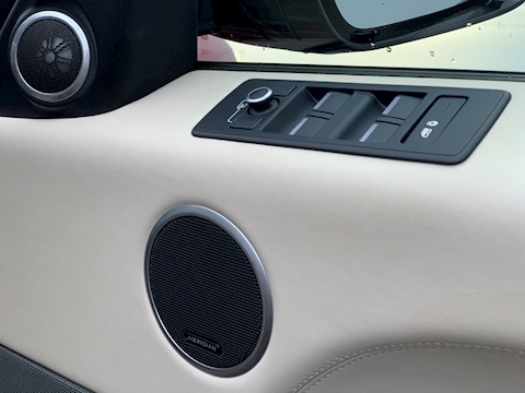 3.0 SD V6 Autobiography Dynamic SUV 5dr Diesel Automatic 4X4 (s/s) (185 g/km, 306 bhp)