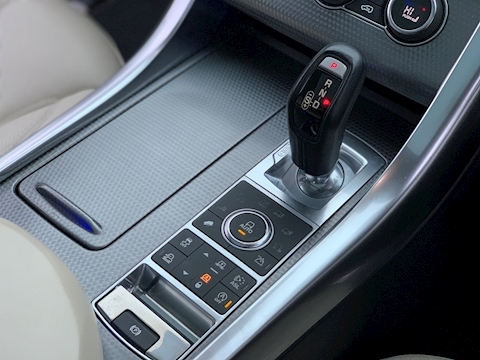 3.0 SD V6 Autobiography Dynamic SUV 5dr Diesel Automatic 4X4 (s/s) (185 g/km, 306 bhp)