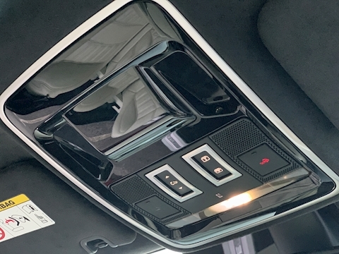 3.0 SD V6 Autobiography Dynamic SUV 5dr Diesel Automatic 4X4 (s/s) (185 g/km, 306 bhp)