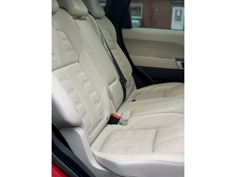 3.0 SD V6 Autobiography Dynamic SUV 5dr Diesel Automatic 4X4 (s/s) (185 g/km, 306 bhp)