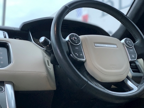 3.0 SD V6 Autobiography Dynamic SUV 5dr Diesel Automatic 4X4 (s/s) (185 g/km, 306 bhp)