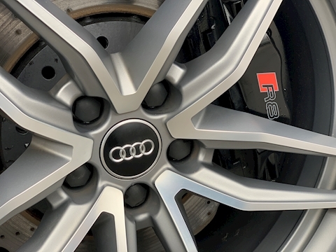 5.2 FSI V10 Coupe 2dr Petrol S Tronic quattro (s/s) (540 ps)