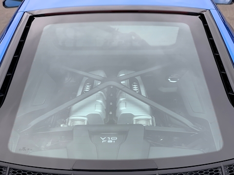 5.2 FSI V10 Coupe 2dr Petrol S Tronic quattro (s/s) (540 ps)