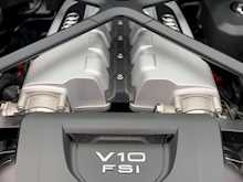 Audi R8 5.2 FSI V10 S Tronic quattro (s/s) 2dr