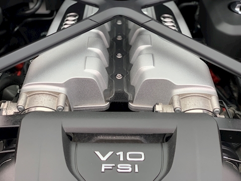 5.2 FSI V10 Coupe 2dr Petrol S Tronic quattro (s/s) (540 ps)