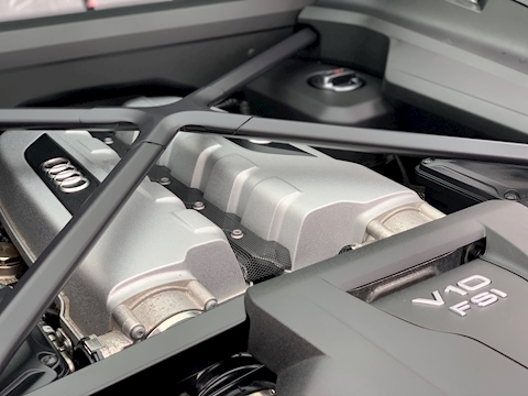 5.2 FSI V10 Coupe 2dr Petrol S Tronic quattro (s/s) (540 ps)