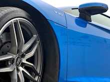 Audi R8 5.2 FSI V10 S Tronic quattro (s/s) 2dr