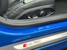 Audi R8 5.2 FSI V10 S Tronic quattro (s/s) 2dr