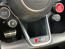Audi R8 5.2 FSI V10 S Tronic quattro (s/s) 2dr
