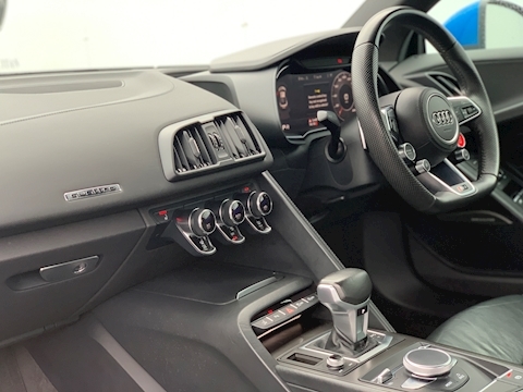 5.2 FSI V10 Coupe 2dr Petrol S Tronic quattro (s/s) (540 ps)