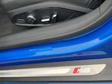 Audi R8 5.2 FSI V10 S Tronic quattro (s/s) 2dr