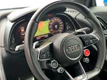 Audi R8 5.2 FSI V10 S Tronic quattro (s/s) 2dr