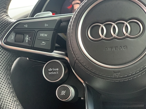 5.2 FSI V10 Coupe 2dr Petrol S Tronic quattro (s/s) (540 ps)