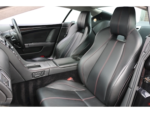 DB9 Coupe 5.9 Automatic Petrol