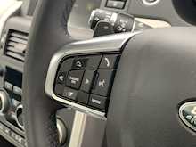 Land Rover Discovery Sport 2.0 TD4 HSE Auto 4WD (s/s) 5dr