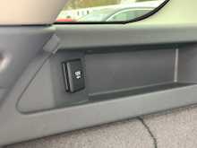 Land Rover Discovery Sport 2.0 TD4 HSE Auto 4WD (s/s) 5dr