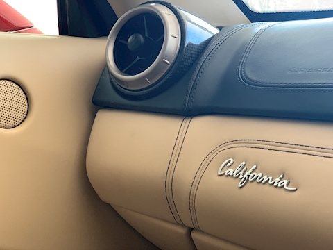 4.3 V8 30 Convertible 2dr Petrol F1 DCT (490 ps)