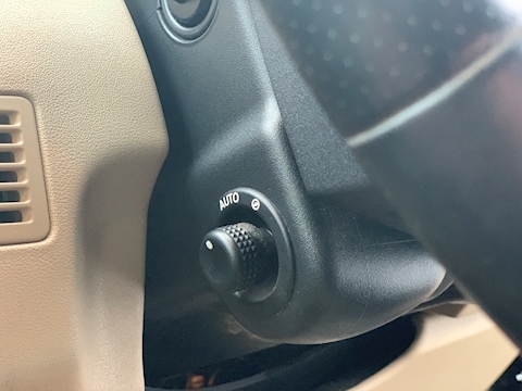 Range Rover 3.0 TD V6 HSE SUV 5dr Diesel Automatic (243 g/km, 242 bhp)