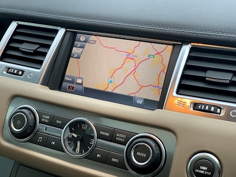 Range Rover 3.0 TD V6 HSE SUV 5dr Diesel Automatic (243 g/km, 242 bhp)