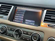 Range Rover 3.0 TD V6 HSE SUV 5dr Diesel Automatic (243 g/km, 242 bhp)