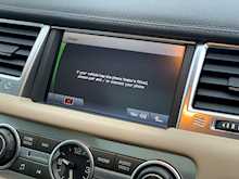 Range Rover 3.0 TD V6 HSE SUV 5dr Diesel Automatic (243 g/km, 242 bhp)