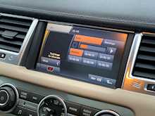 Range Rover 3.0 TD V6 HSE SUV 5dr Diesel Automatic (243 g/km, 242 bhp)