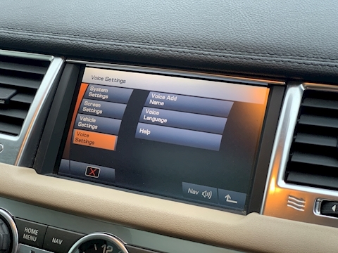 Range Rover 3.0 TD V6 HSE SUV 5dr Diesel Automatic (243 g/km, 242 bhp)