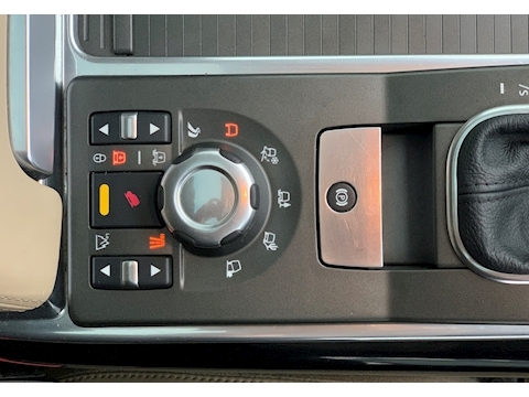 Range Rover 3.0 TD V6 HSE SUV 5dr Diesel Automatic (243 g/km, 242 bhp)