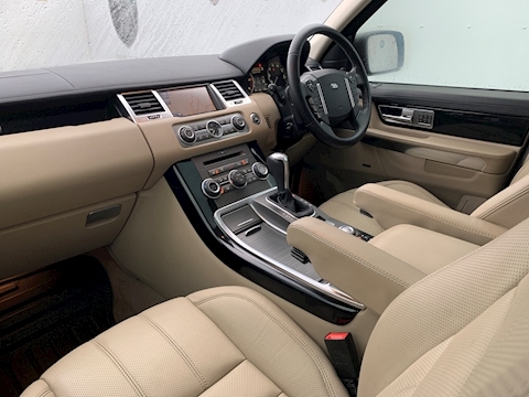 Range Rover 3.0 TD V6 HSE SUV 5dr Diesel Automatic (243 g/km, 242 bhp)