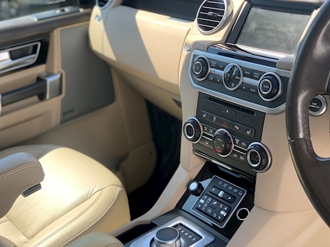 3.0 SD V6 HSE Luxury SUV 5dr Diesel Automatic (s/s) (203 g/km, 255 bhp)