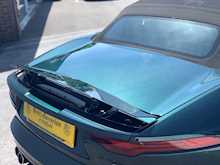 Jaguar F-Type 5.0 V8 R-Dynamic Convertible 2dr Petrol Auto AWD (s/s) (450 ps)