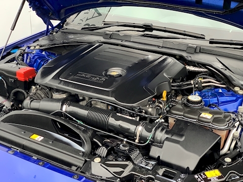 2.0d R-Sport Saloon 4dr Diesel Auto (s/s) (180 ps)