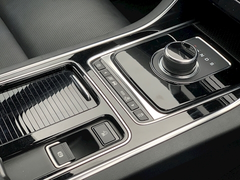 2.0d R-Sport Saloon 4dr Diesel Auto (s/s) (180 ps)