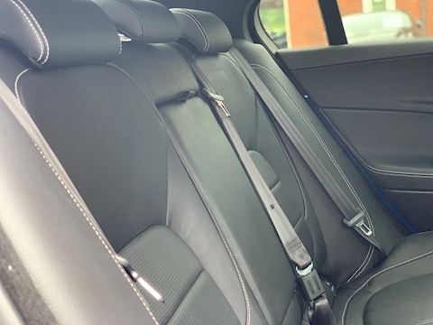 2.0d R-Sport Saloon 4dr Diesel Auto (s/s) (180 ps)