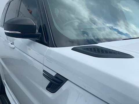 3.0 SD V6 Autobiography Dynamic SUV 5dr Diesel Automatic 4X4 (s/s) (185 g/km, 306 bhp)